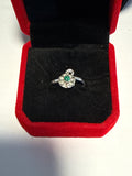 Adjustable toe ring with Malachite Stone.